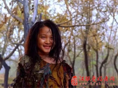 鞠婧祎四千年美女古装照惊艳 九州天空城闺女集